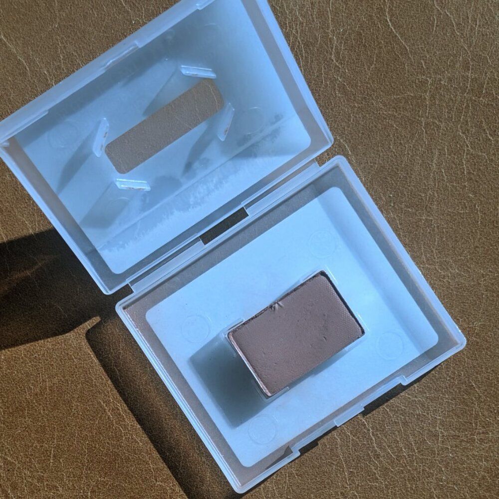 MARY KAY Mineral Eye Color Compact Refills - Choose Color - NIP - Picture 5 of 13